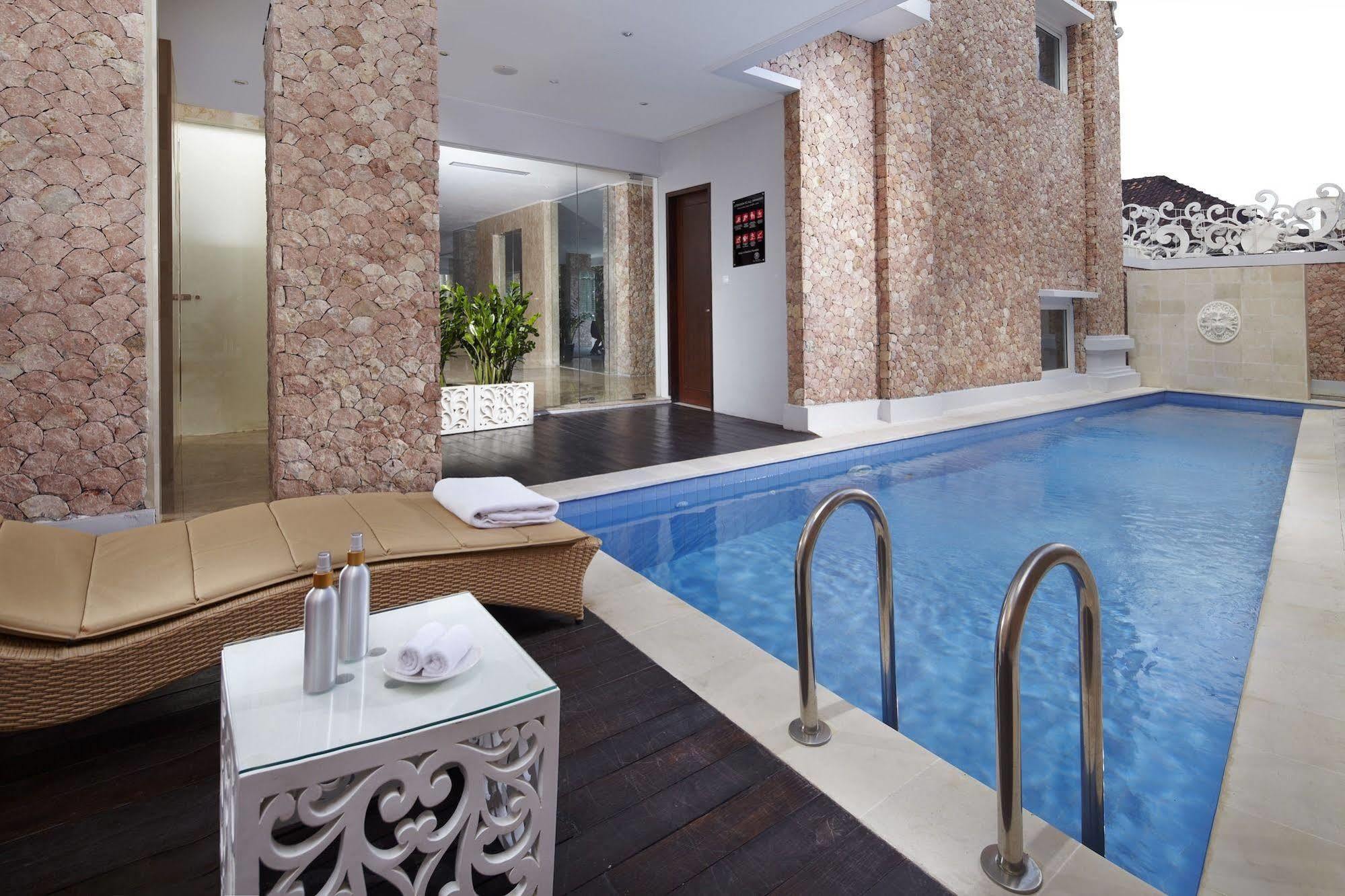 Kuta Angel Hotel - Luxurious Living Kültér fotó